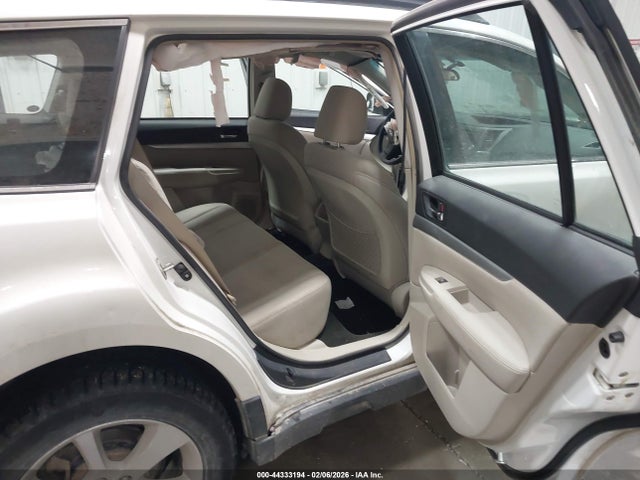 Subaru Outback 2.5i 2014 4S4BRBAC3E3276953 Image 8