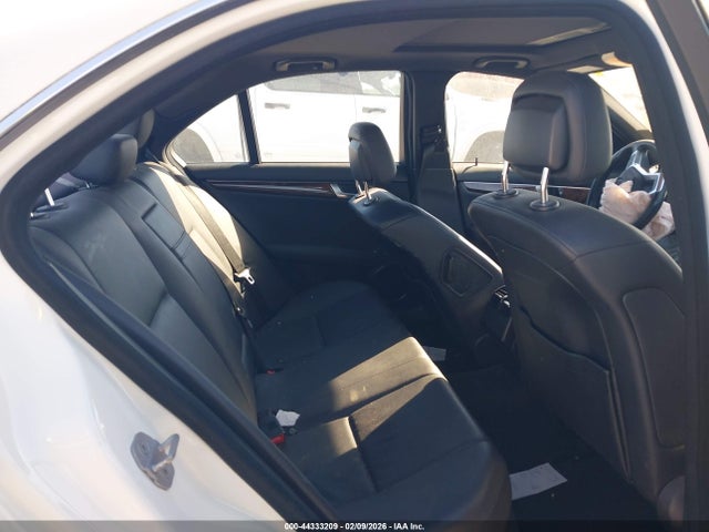 Продаж на аукціоні авто 2012 Mercedes-benz C 300 Luxury 4matic/sport 4matic, vin: WDDGF8BB3CR201441, номер лоту: 44333209