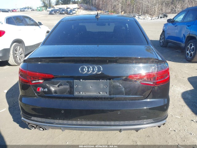 44333244 :رقم المزاد ، WAUC4AF45JA001509 vin ، 2018 Audi S4 3.0t Premium Plus مزاد بيع