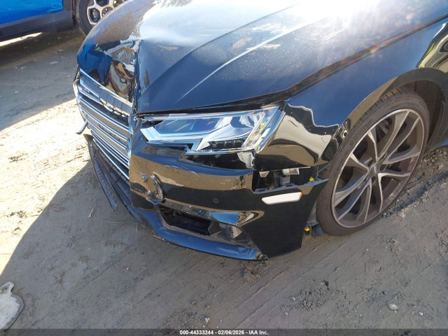 44333244 :رقم المزاد ، WAUC4AF45JA001509 vin ، 2018 Audi S4 3.0t Premium Plus مزاد بيع