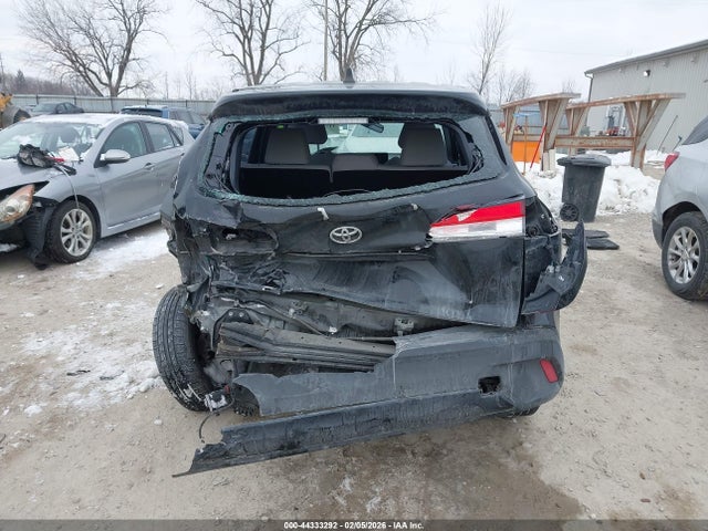 2022 TOYOTA COROLLA CROSS 7MUAAAAGXNV004490 Photo 5