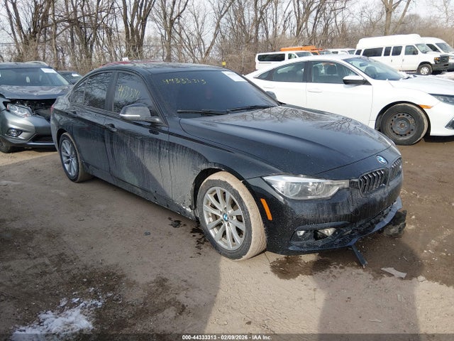 2018 BMW 320I WBA8A9C50JAH14637 Photo 0