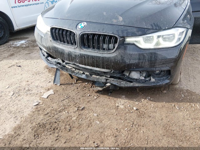 2018 BMW 320I WBA8A9C50JAH14637 Photo 5