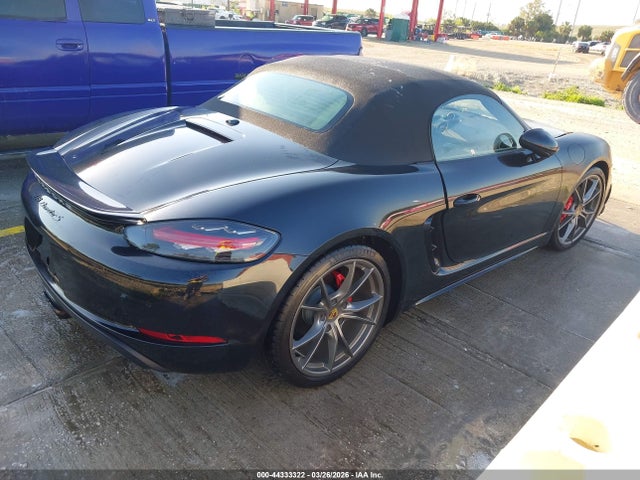 2024 PORSCHE 718 BOXSTER WP0CB2A82RK223584 Photo 3