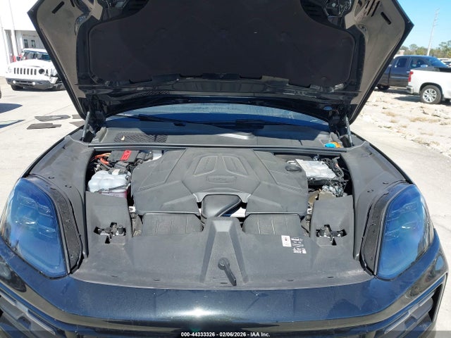 2025 PORSCHE CAYENNE WP1AA2AY3SDA02921 Photo 9