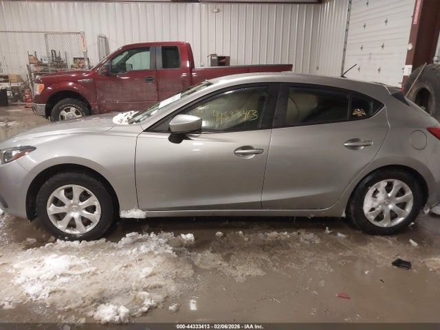 Aukcja sprzedaży 2015 Mazda Mazda3 I Sport, vin: 3MZBM1K7XFM185528, numer aukcji: 44333413