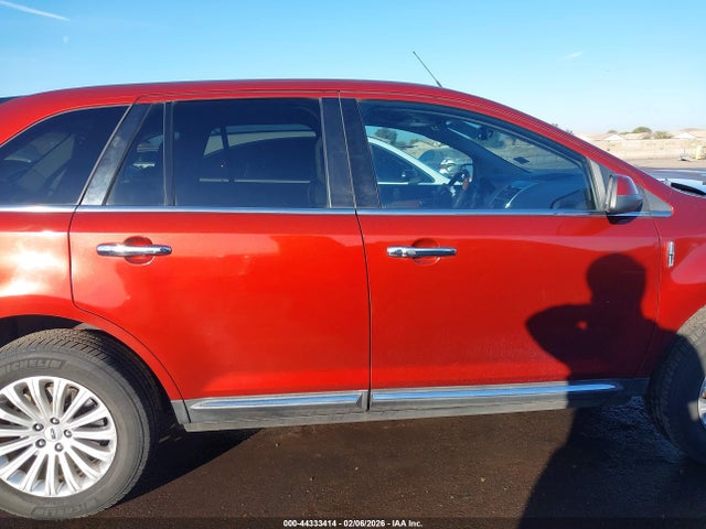 2LMDJ6JK5EBL17845 Lincoln MKX