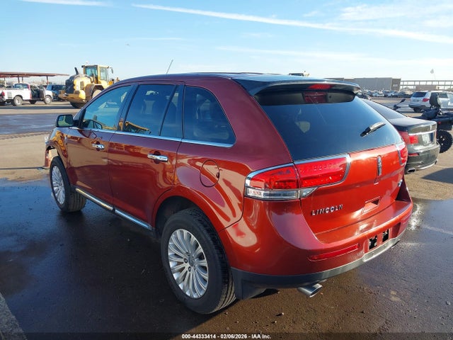 2LMDJ6JK5EBL17845 Lincoln MKX
