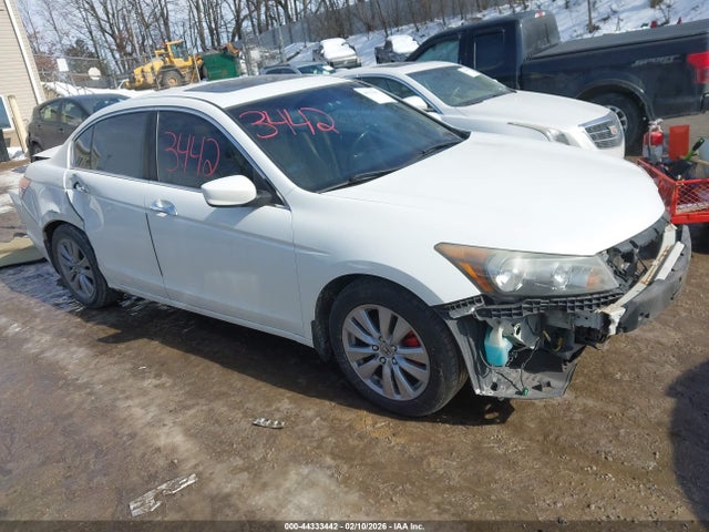 2012 HONDA ACCORD SDN 1HGCP3F84CA018945