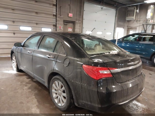 Aukcja sprzedaży 2013 Chrysler 200 Limited, vin: 1C3CCBCG2DN743815, numer aukcji: 44333446