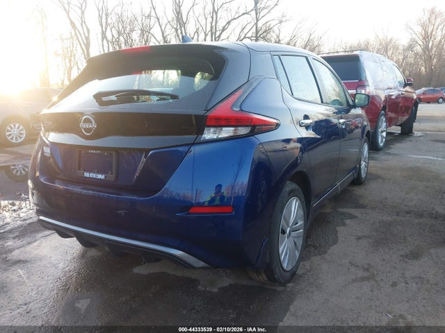 2023 NISSAN LEAF 1N4AZ1BV7PC561612 Photo 3