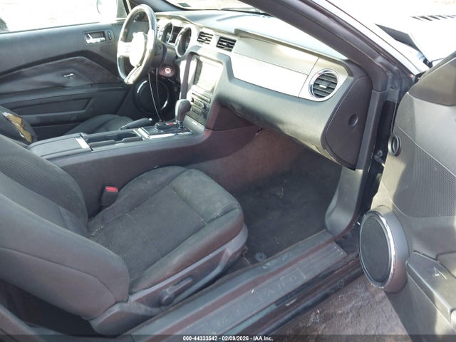 1ZVBP8CF1E5247683 Ford Mustang Gt Premium