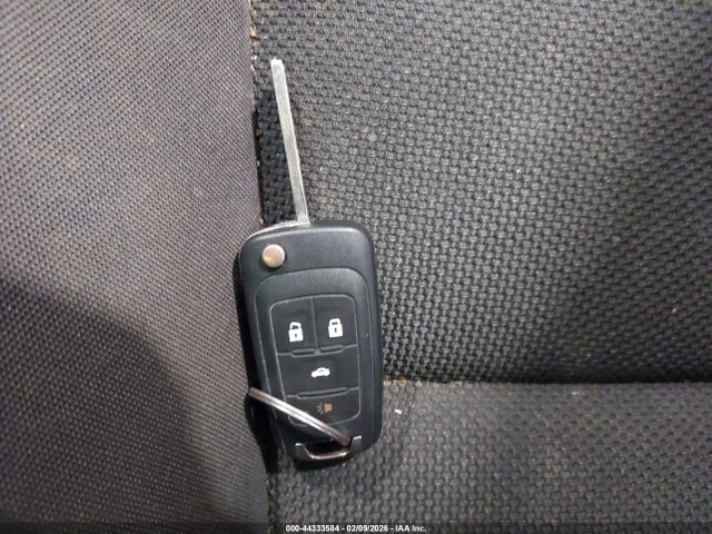 1G1PK5SB2E7437719 Chevrolet CRUZE LT