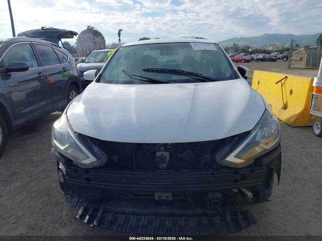 3N1AB7AP4KL611760 Nissan SENTRA SV
