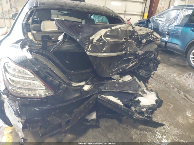 Продаж на аукціоні авто 2015 Mercedes-benz C 400 4matic, vin: 55SWF6GB2FU022416, номер лоту: 44333656
