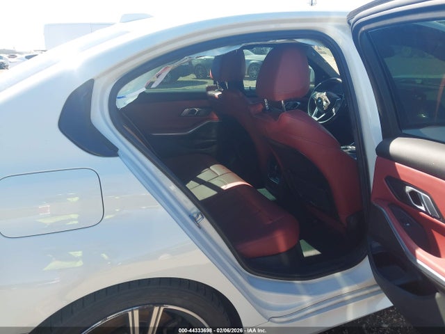2023 BMW 330I 3MW69FF02P8D09315 Photo 7