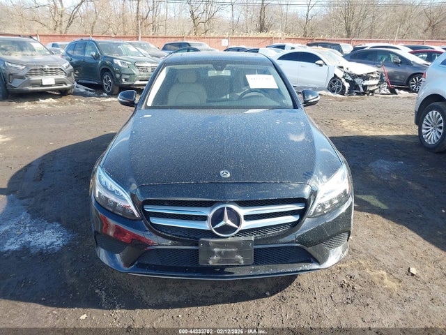 2019 Mercedes-benz C 300 4matic მანქანა იყიდება აუქციონზე, vin: 55SWF8EB1KU283254, აუქციონის ნომერი: 44333702