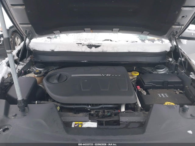 2016 Jeep Cherokee Limited მანქანა იყიდება აუქციონზე, vin: 1C4PJLDS5GW172881, აუქციონის ნომერი: 44333723
