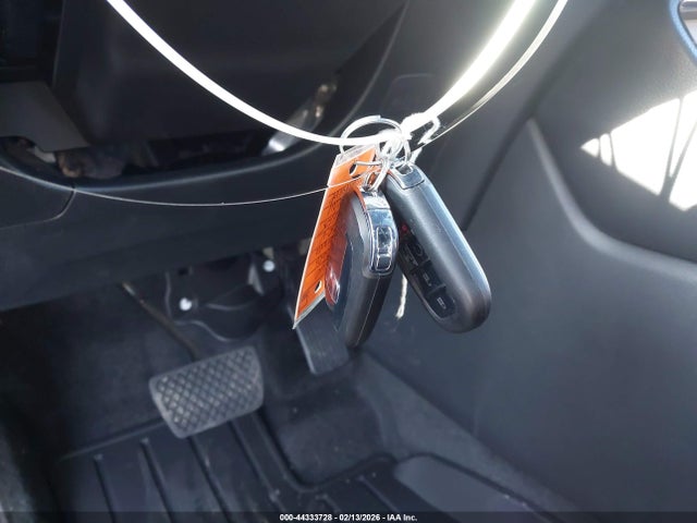 2026 HONDA CR-V HYBRID 7FARS6H64TE044753 Photo 10