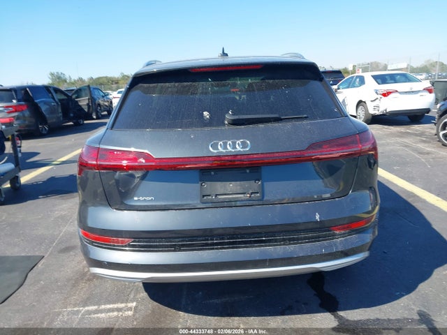 WA1LAAGE7KB023438 Audi E-tron Premium Plus