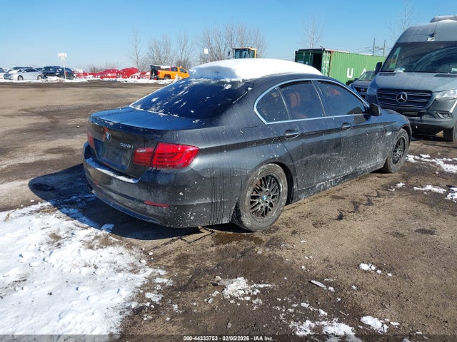 2012 BMW 528I WBAXH5C54CDW09176 Photo 3
