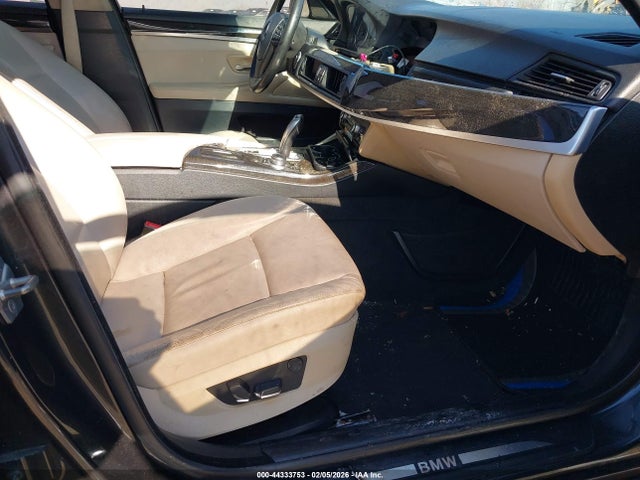 2012 BMW 528I WBAXH5C54CDW09176 Photo 4