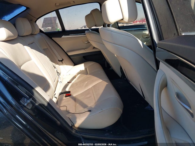 2012 BMW 528I WBAXH5C54CDW09176 Photo 7