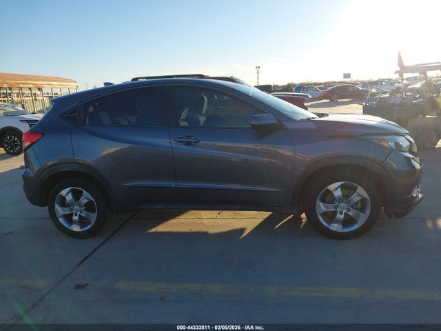 3CZRU5H31JG704660 Honda HR-V LX