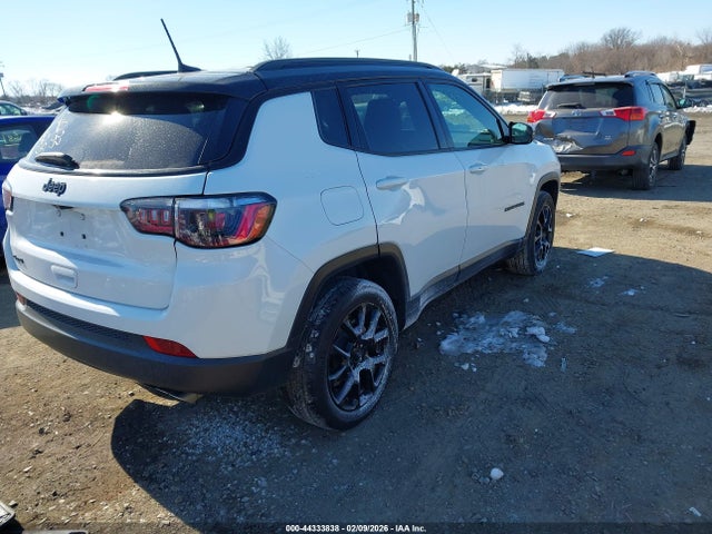 2022 JEEP COMPASS 3C4NJDBBXNT182180 Photo 3