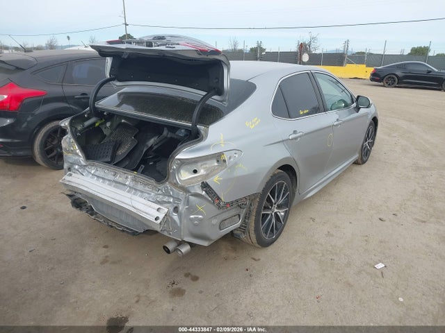 4T1G11AK3PU747026 Toyota CAMRY SE