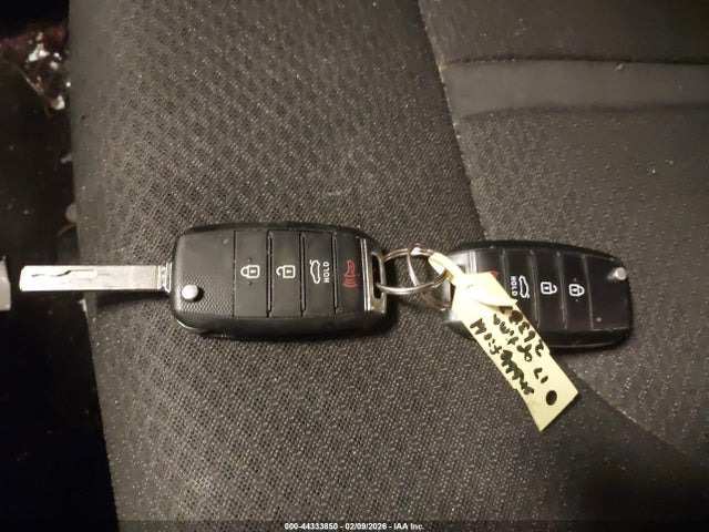 Aukcja sprzedaży 2017 Kia Optima Lx, vin: 5XXGT4L3XHG162800, numer aukcji: 44333850