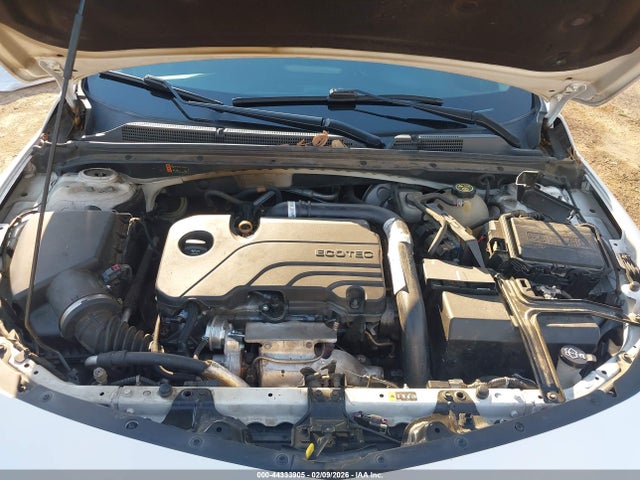 1G1ZD5ST8JF277048 Chevrolet MALIBU LT