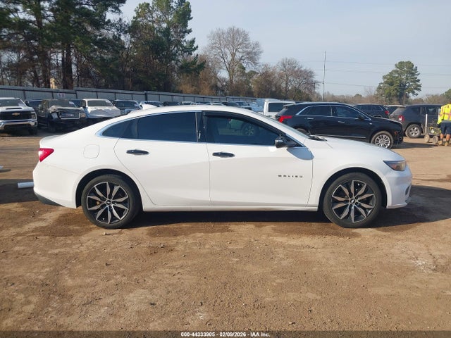 1G1ZD5ST8JF277048 Chevrolet MALIBU LT