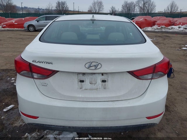 Hyundai ELANTRA SE 2014 5NPDH4AE5EH488173 Image 16