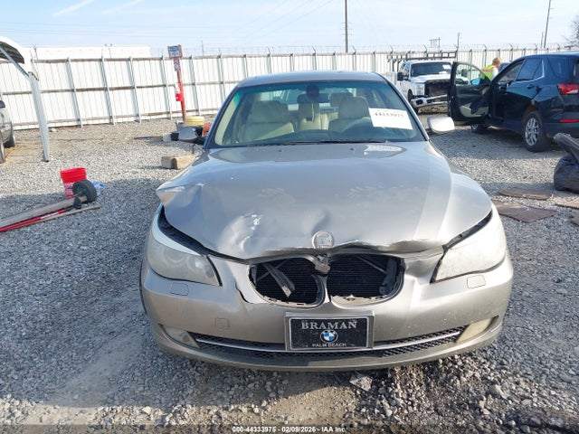 2009 Bmw 528i მანქანა იყიდება აუქციონზე, vin: WBANU53519C123071, აუქციონის ნომერი: 44333975