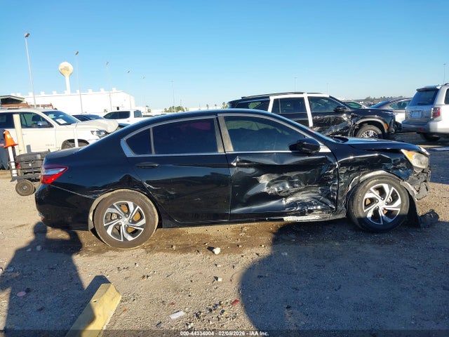 1HGCR2F32HA167631 Honda ACCORD LX