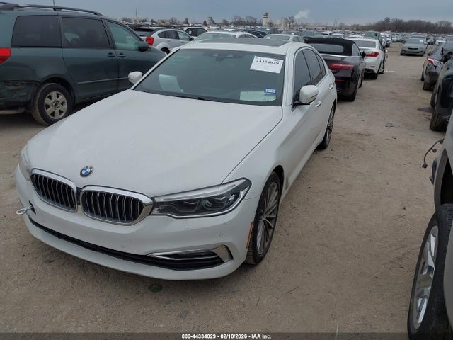 2017 BMW 540I WBAJE5C33HG477935 Photo 1
