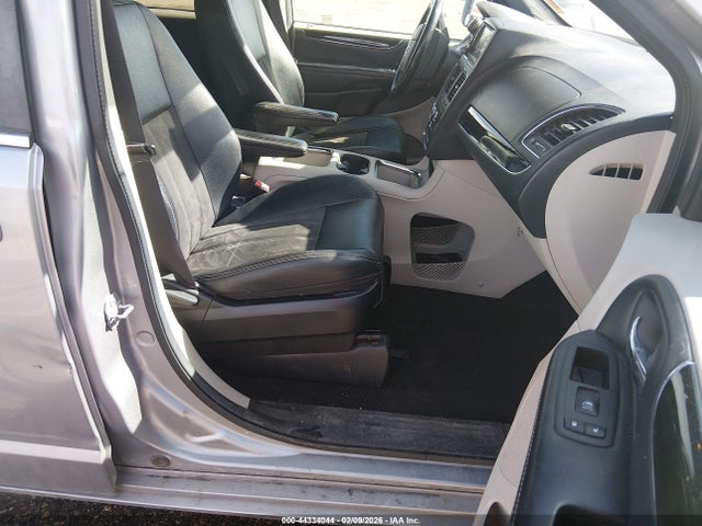 Продаж на аукціоні авто 2019 Dodge Grand Caravan Sxt, vin: 2C4RDGCG6KR772430, номер лоту: 44334044