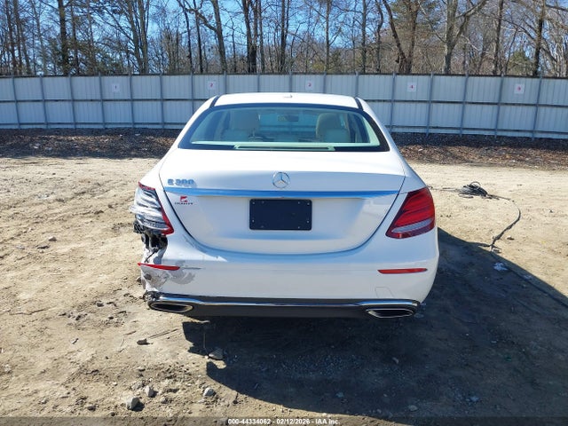 Продаж на аукціоні авто 2019 Mercedes-benz E 300, vin: WDDZF4JB5KA558233, номер лоту: 44334062