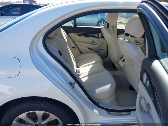 Продаж на аукціоні авто 2019 Mercedes-benz E 300, vin: WDDZF4JB5KA558233, номер лоту: 44334062