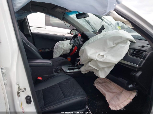 Toyota CAMRY SE 2014 4T1BF1FK2EU439587 Image 5