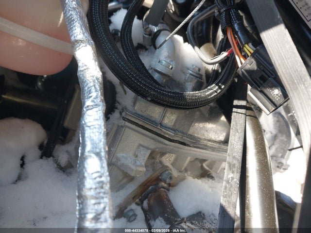 Ski-Doo Grand Touring 2025 2BPSEBSA1SV000133 Image 10