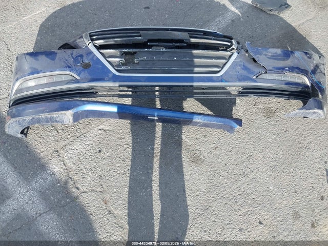KMHGN4JE1GU113469 Hyundai Genesis 3.8