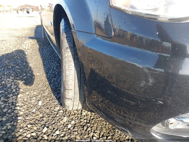 2013 Chrysler Town & Country Touring მანქანა იყიდება აუქციონზე, vin: 2C4RC1BG8DR583654, აუქციონის ნომერი: 44334091