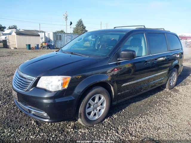 2013 Chrysler Town & Country Touring მანქანა იყიდება აუქციონზე, vin: 2C4RC1BG8DR583654, აუქციონის ნომერი: 44334091