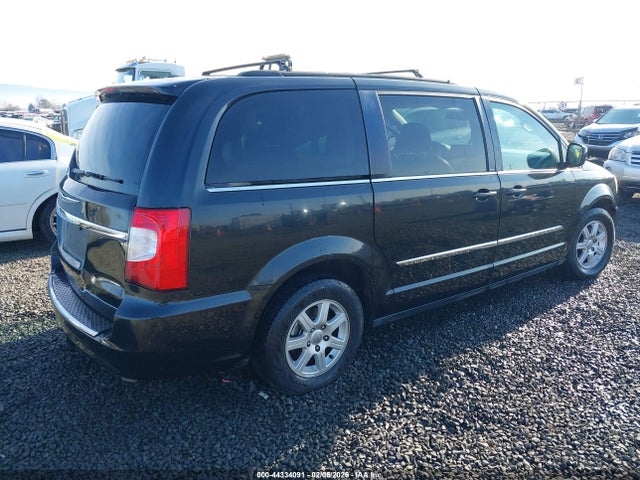 2013 Chrysler Town & Country Touring მანქანა იყიდება აუქციონზე, vin: 2C4RC1BG8DR583654, აუქციონის ნომერი: 44334091