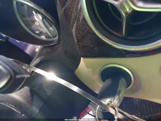 44334102 :رقم المزاد ، WDDSJ4EB6EN053356 vin ، 2014 Mercedes-benz Cla 250 مزاد بيع