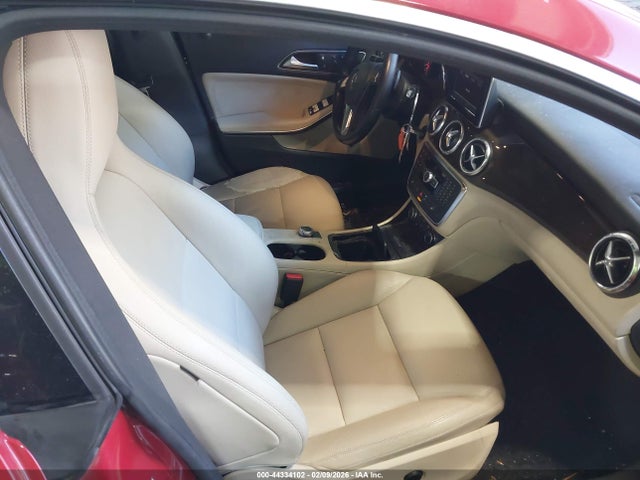 44334102 :رقم المزاد ، WDDSJ4EB6EN053356 vin ، 2014 Mercedes-benz Cla 250 مزاد بيع