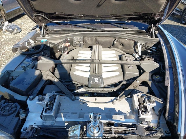 Rolls-Royce Phantom 2018 SCA687S56JU104577 Image 10