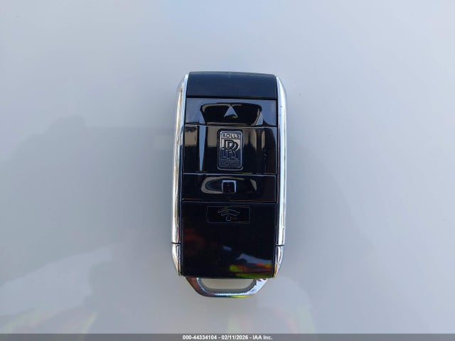 Rolls-Royce Phantom 2018 SCA687S56JU104577 Image 11